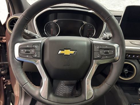Used 2023 Chevrolet Blazer Premier w/ Driver Confidence II Package image 25