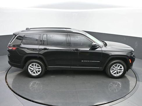 New 2025 Jeep Grand Cherokee L Laredo w/ Luxury Tech Group I image 45