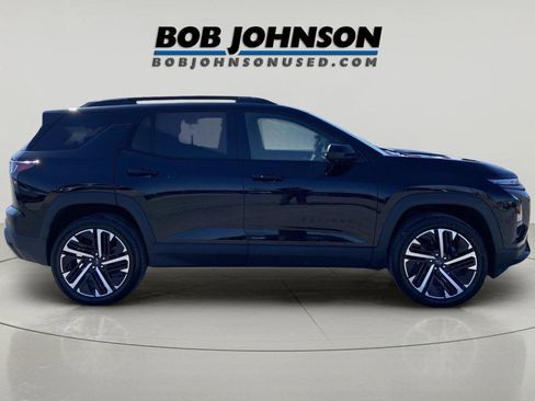 Used 2026 Chevrolet Equinox RS w/ Safety and Technology Package image 2