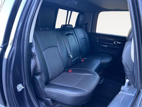 Used 2015 RAM 1500 Laramie w/ Convenience Group AWD/4WD image 23