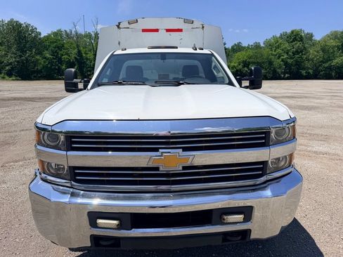 Used 2015 Chevrolet Silverado 3500 W/T RWD image 2