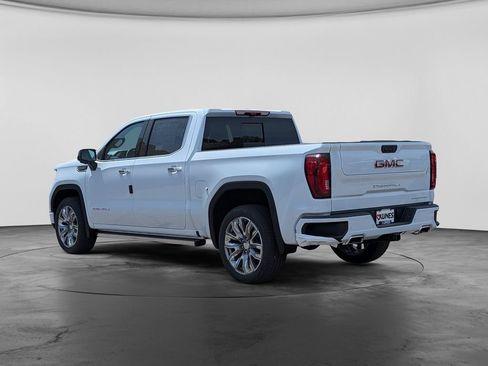 New 2026 GMC Sierra 1500 Denali w/ Denali Reserve Package AWD/4WD image 9