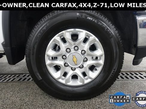 Used 2024 Chevrolet Silverado 2500 LT image 26
