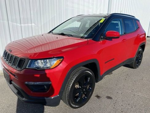 Used 2018 Jeep Compass Latitude w/ Popular Equipment Group image 6