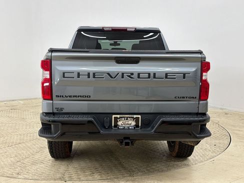Used 2021 Chevrolet Silverado 1500 Custom Trail Boss w/ LPO, Dark Essentials Package image 10