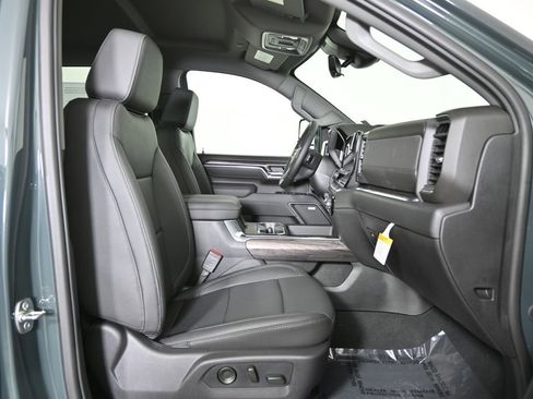 New 2026 Chevrolet Silverado 2500 LTZ w/ Trail Boss Package AWD/4WD image 14