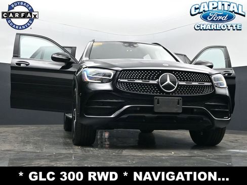 Used 2022 Mercedes-Benz GLC 300 GLC 300 w/ AMG Line image 39