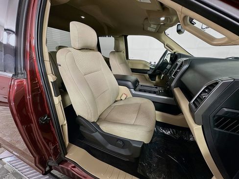 Used 2017 Ford F150 XLT w/ Equipment Group 301A Mid image 33