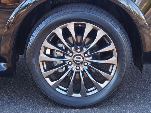 Used 2023 Nissan Armada Platinum w/ Captain's Chairs Package image 9