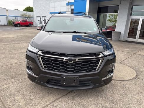 Used 2023 Chevrolet Traverse Premier w/ Redline Edition AWD/4WD image 3
