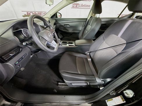 Certified 2024 Nissan Sentra SV image 24