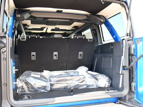 New 2026 Ford Bronco Badlands AWD/4WD image 19
