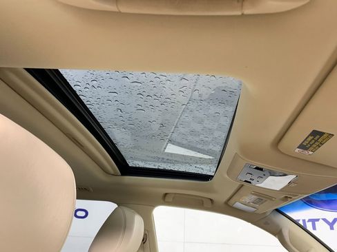 Used 2016 Lexus LX 570 4WD w/ Luxury Package image 44