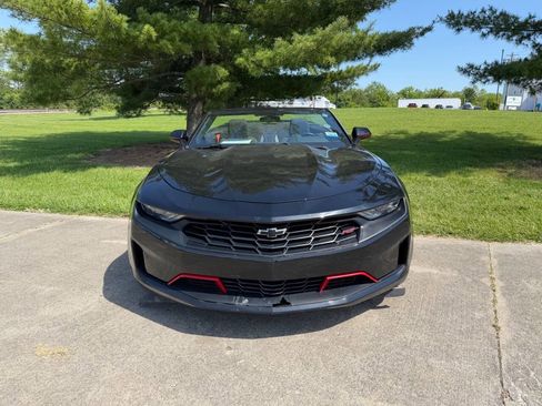Used 2022 Chevrolet Camaro LT w/ Redline Edition RWD image 2