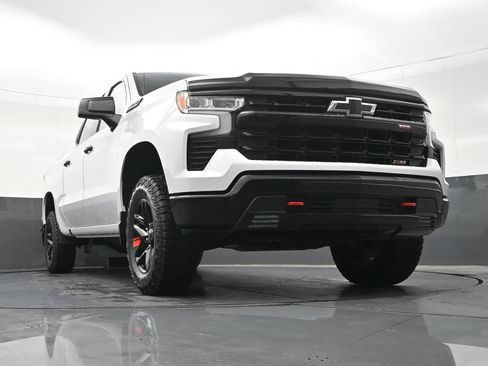 Used 2024 Chevrolet Silverado 1500 LT Trail Boss AWD/4WD image 29