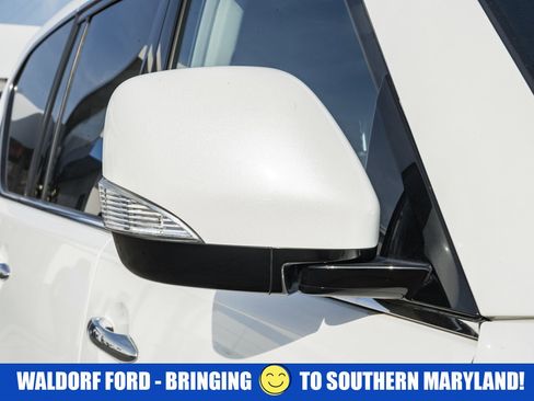 Used 2022 Nissan Armada SV w/ Cargo Package image 14