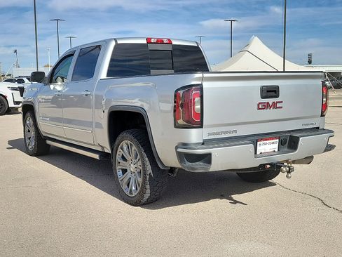 Used 2018 GMC Sierra 1500 Denali w/ Denali Ultimate Package image 3