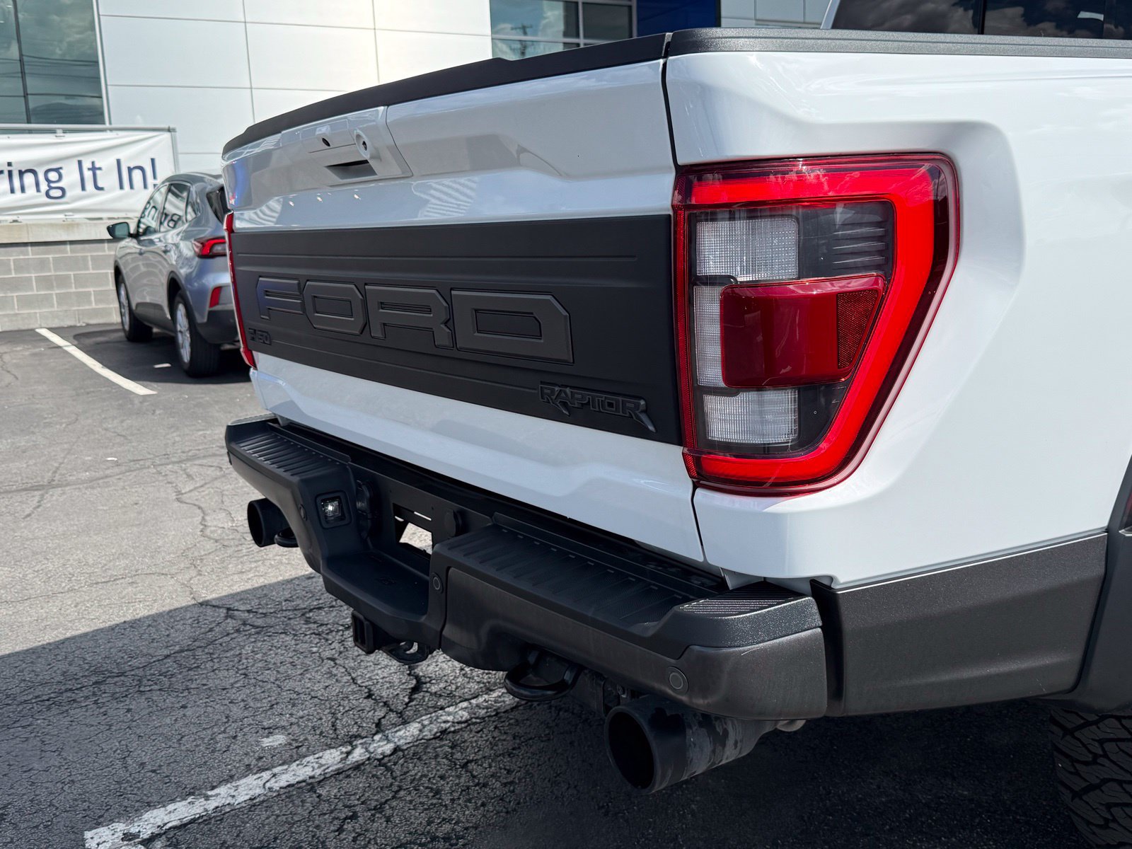 Used 2023 Ford F150 Raptor AWD/4WD image 17