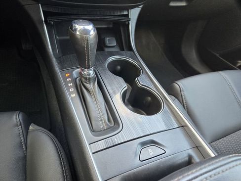 Used 2019 Chevrolet Impala LT image 17