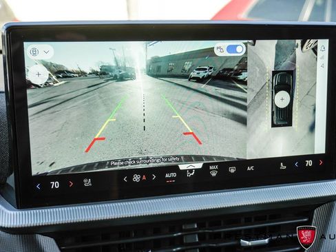 Used 2025 Ford Explorer ST image 39