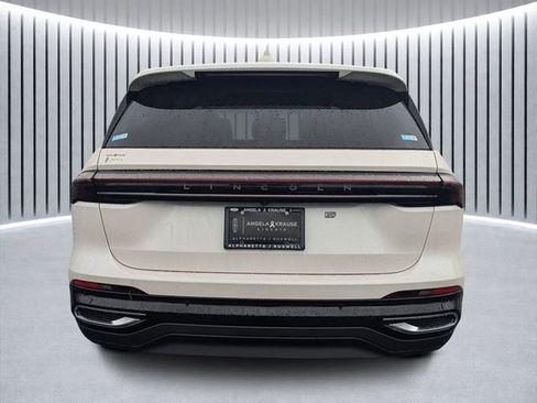 New 2026 Lincoln Nautilus Premier w/ Equipment Group 102A image 4