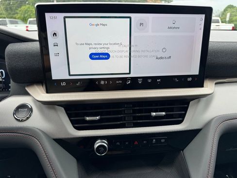 New 2025 Ford Explorer Active image 32