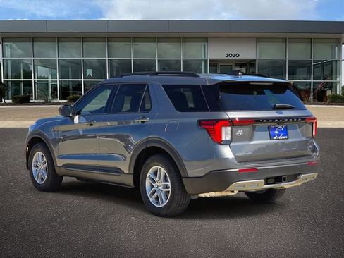 New 2026 Ford Explorer Active image 3