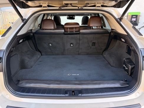 Used 2019 Lexus RX 450h AWD w/ Navigation Package image 12