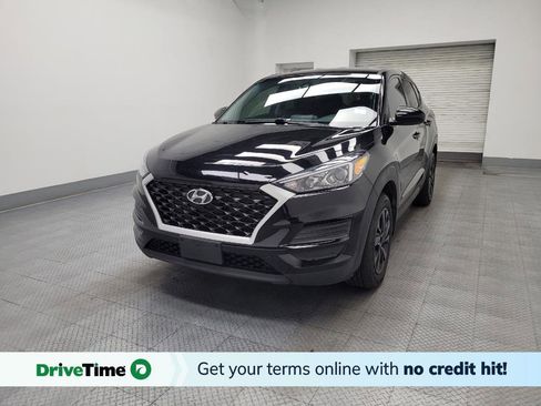 Used 2020 Hyundai Tucson SE image 1