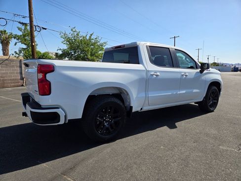Used 2024 Chevrolet Silverado 1500 RST w/ Z71 Off-Road Package AWD/4WD image 6