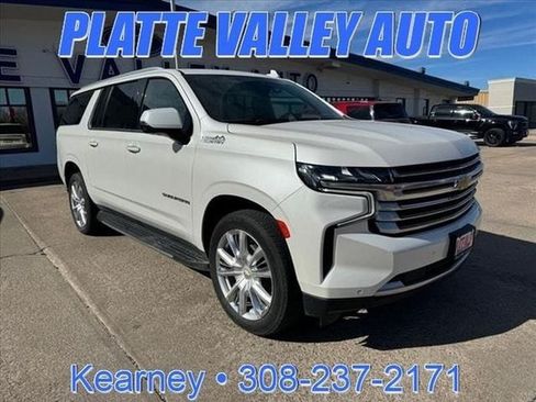 Used 2021 Chevrolet Suburban High Country AWD/4WD image 22