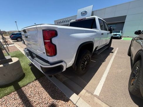 Used 2024 Chevrolet Silverado 2500 LT w/ Z71 Sport Edition AWD/4WD image 5