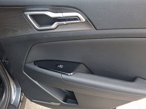 Used 2023 Kia Sportage X-Line w/ X-Line Premium Package image 16