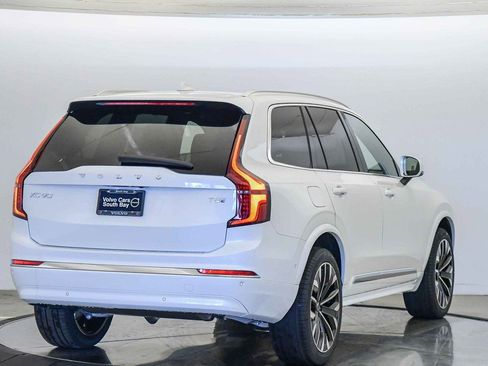 New 2026 Volvo XC90 T8 Ultra w/ Protection Package Premier image 5