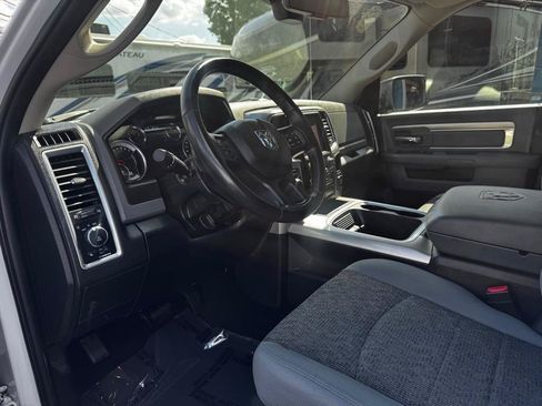 Used 2019 RAM 1500 Warlock AWD/4WD image 12