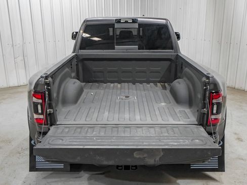 Used 2022 RAM 3500 Limited AWD/4WD image 61