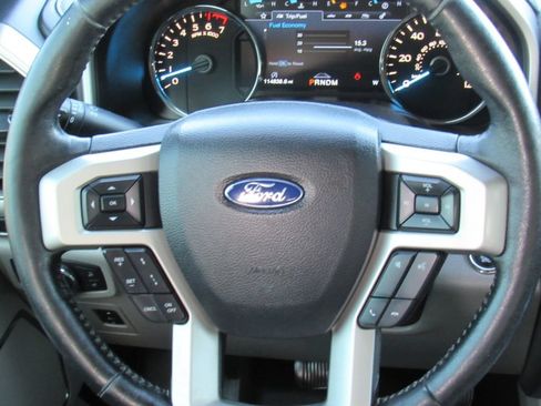 Used 2019 Ford F150 Lariat w/ Equipment Group 502A Luxury AWD/4WD image 23