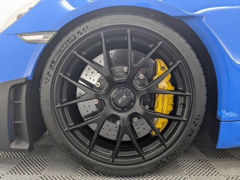 Certified 2025 Porsche 718 Boxster Spyder RS image 22