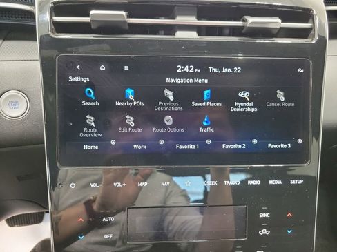 Used 2023 Hyundai Santa Cruz SEL Premium image 44