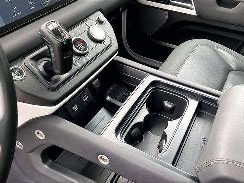 Used 2021 Land Rover Defender 110 S image 18