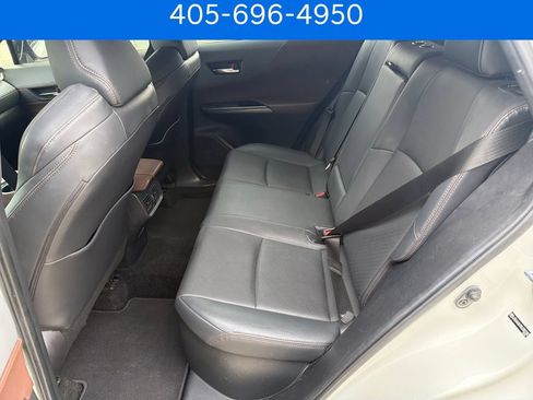 Used 2021 Toyota Venza XLE w/ Softex Package AWD/4WD image 30