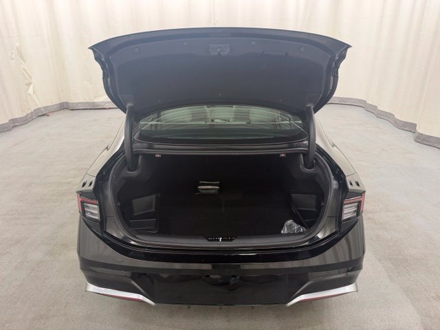 Used 2026 Hyundai Sonata SEL FWD image 15