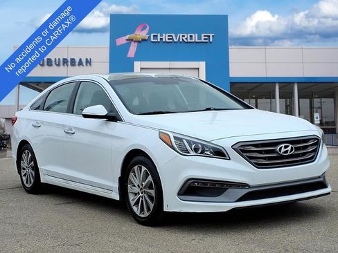Used 2017 Hyundai Sonata Sport w/ Value Edition Package 02 image 3