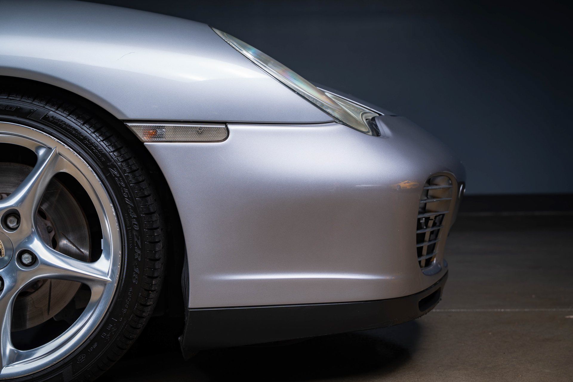 Used 2004 Porsche 911 40th Anniversary RWD image 25