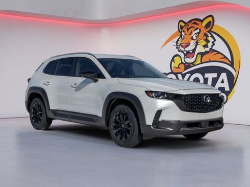 Used 2024 MAZDA CX-50 AWD 2.5 S w/ Preferred Package image 3