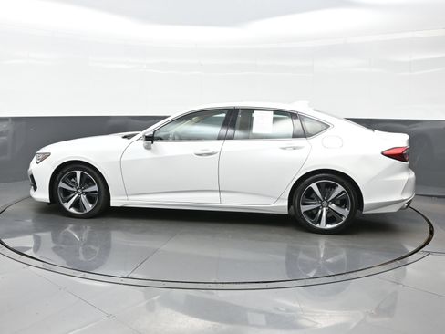 Used 2024 Acura TLX w/ Technology Package FWD image 4