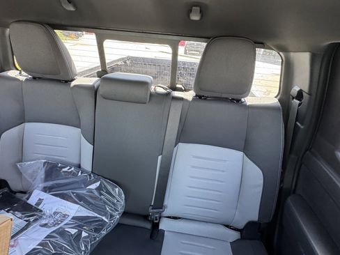 New 2025 Toyota Tacoma TRD Off-Road image 28