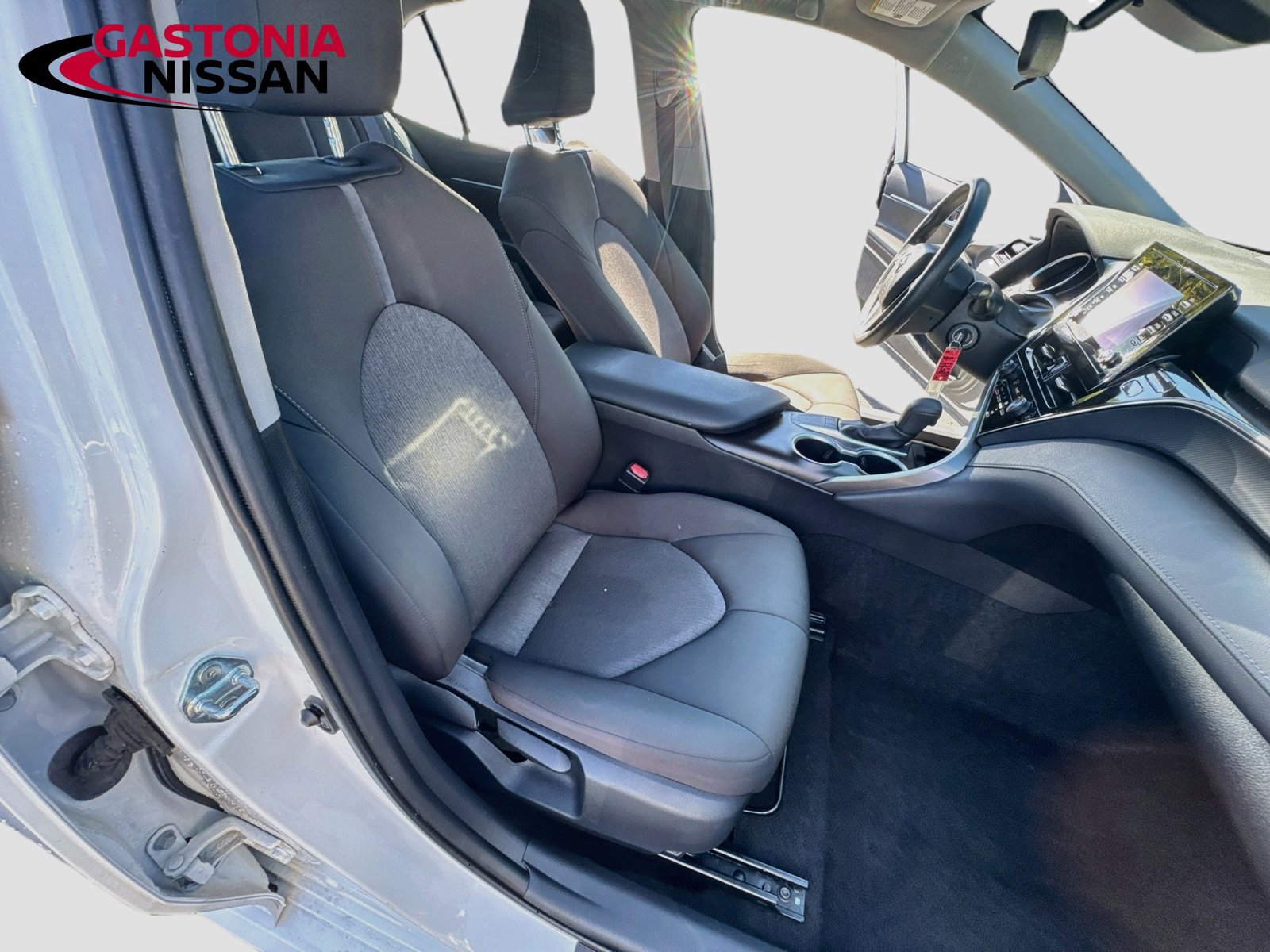 Used 2023 Toyota Camry LE FWD image 32