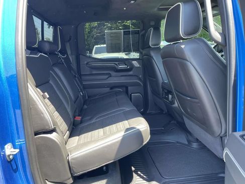 Used 2023 GMC Sierra 1500 AT4X AWD/4WD image 18