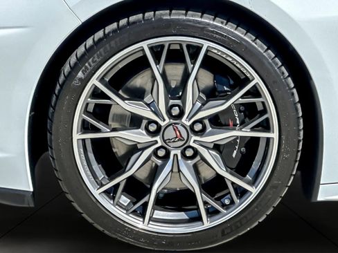 Used 2024 Chevrolet Corvette Stingray Preferred Cpe w/ Z51 Performance Package image 22